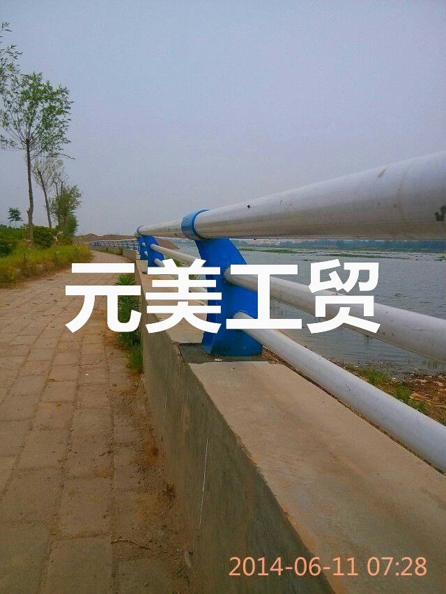 河道護(hù)欄01